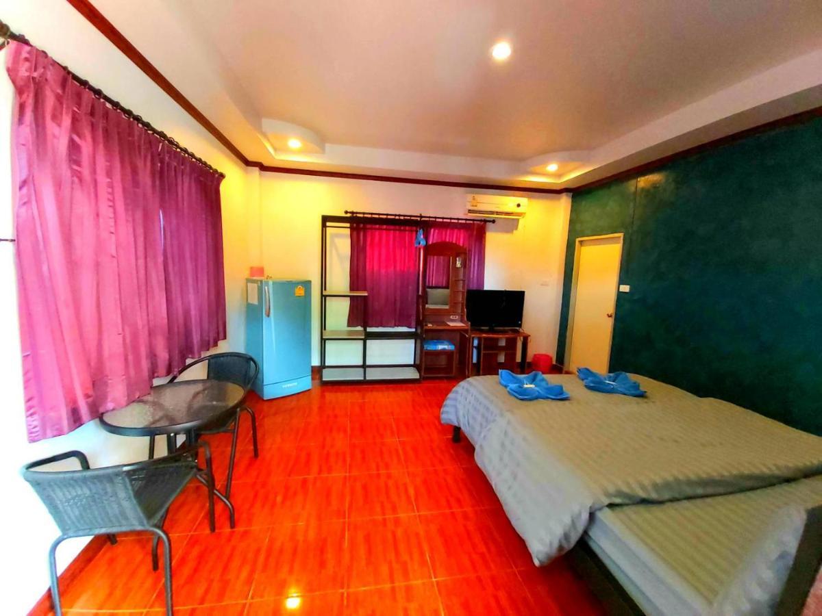 Wilailak Bungalow @ Koh Srichang Đảo Koh Si Chang Ngoại thất bức ảnh
