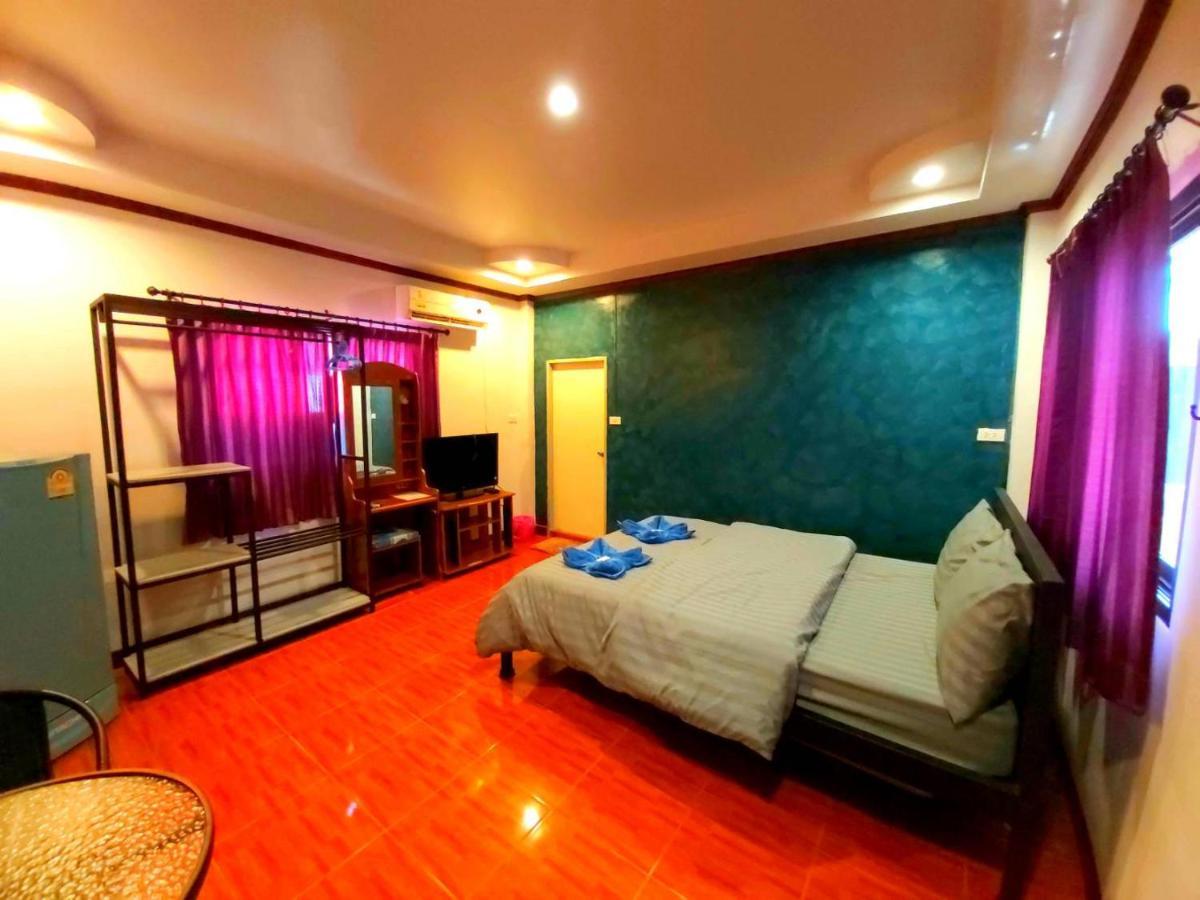 Wilailak Bungalow @ Koh Srichang Đảo Koh Si Chang Ngoại thất bức ảnh