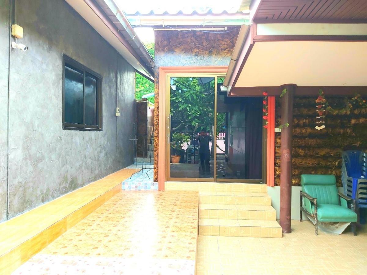 Wilailak Bungalow @ Koh Srichang Đảo Koh Si Chang Ngoại thất bức ảnh