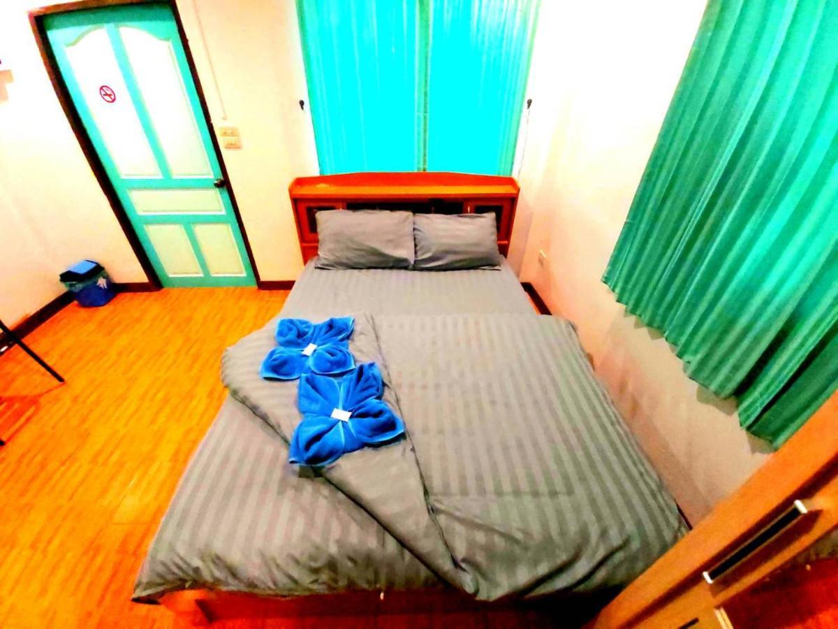 Wilailak Bungalow @ Koh Srichang Đảo Koh Si Chang Ngoại thất bức ảnh