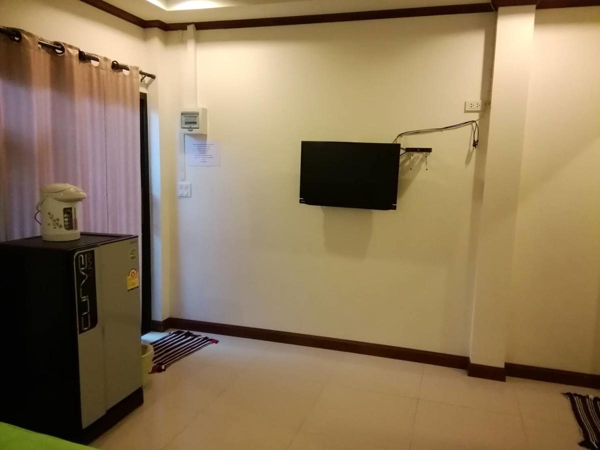 Wilailak Bungalow @ Koh Srichang Đảo Koh Si Chang Phòng bức ảnh
